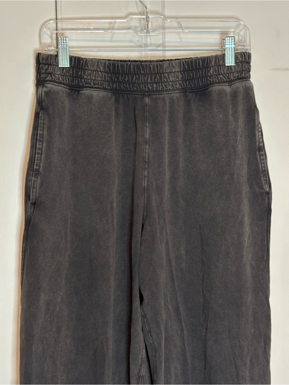 FP Movement Hot Shot Crossover Crop Top Balloon Leg Pants Set Washed Black M - Picture 9 of 16
